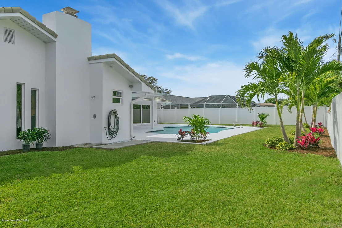 Photo of 610 Hibiscus Trail