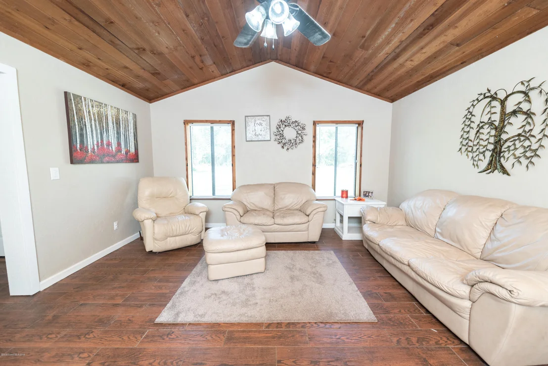 Photo of 3941 Arlington Avenue
