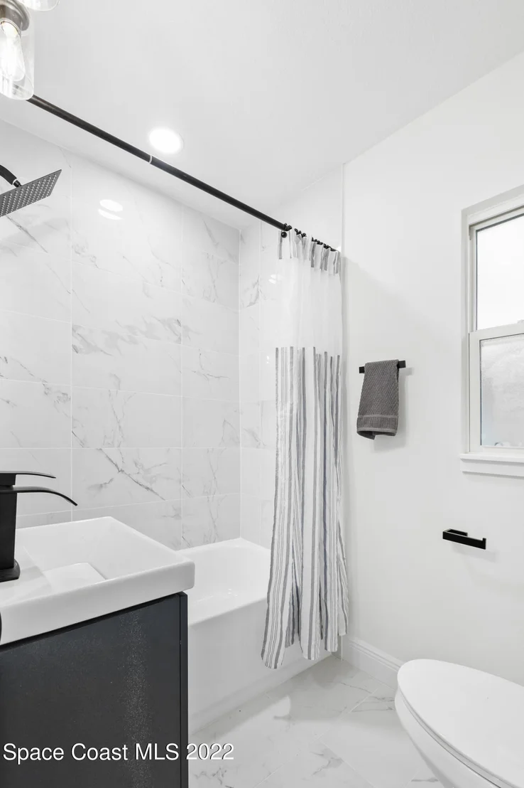 Photo of 710 Bonnie Circle