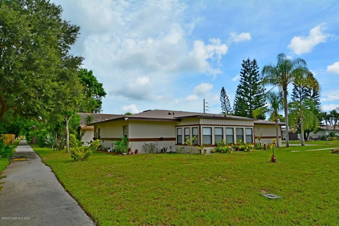 Photo of 295 Myrtlewood Road