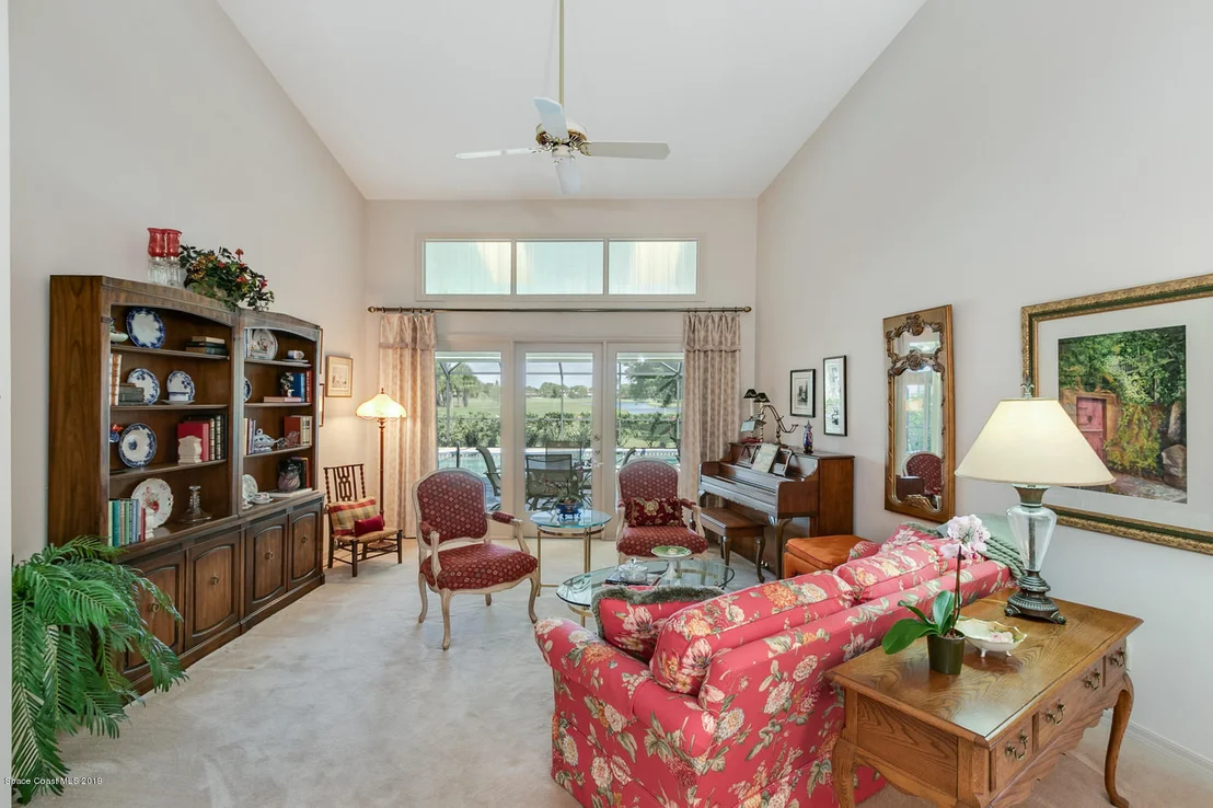 Photo of 610 Rossmoor Circle