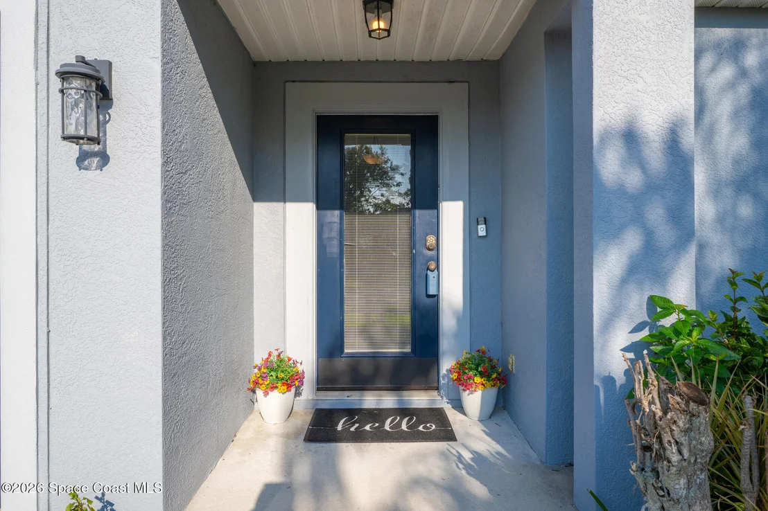 Photo of 2527 Deercroft Drive