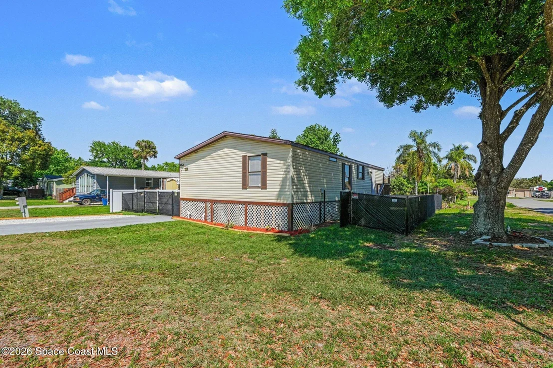 Photo of Unit 02 at 610 Jane Drive