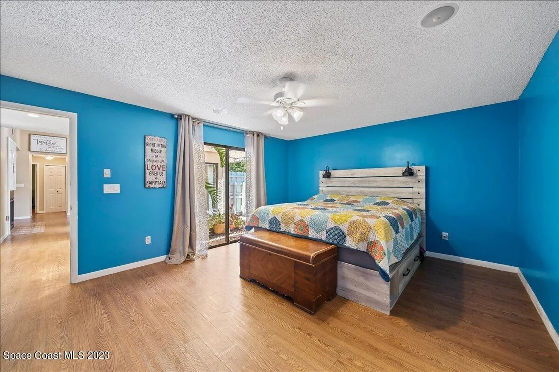 Photo of 250 Applewood Circle
