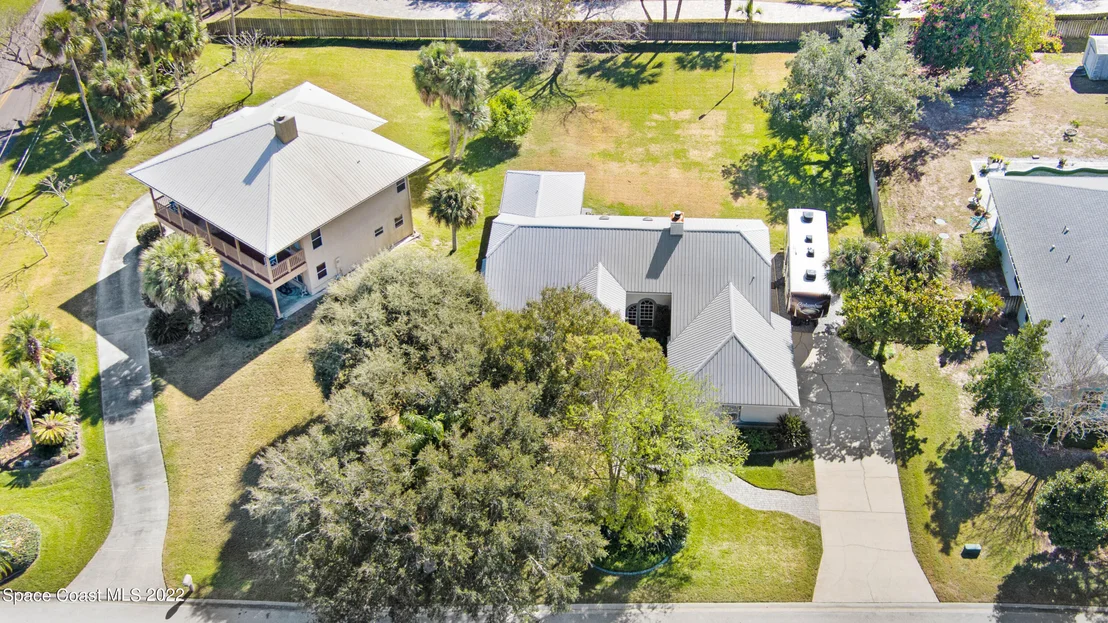 Photo of 115 River Road Circle