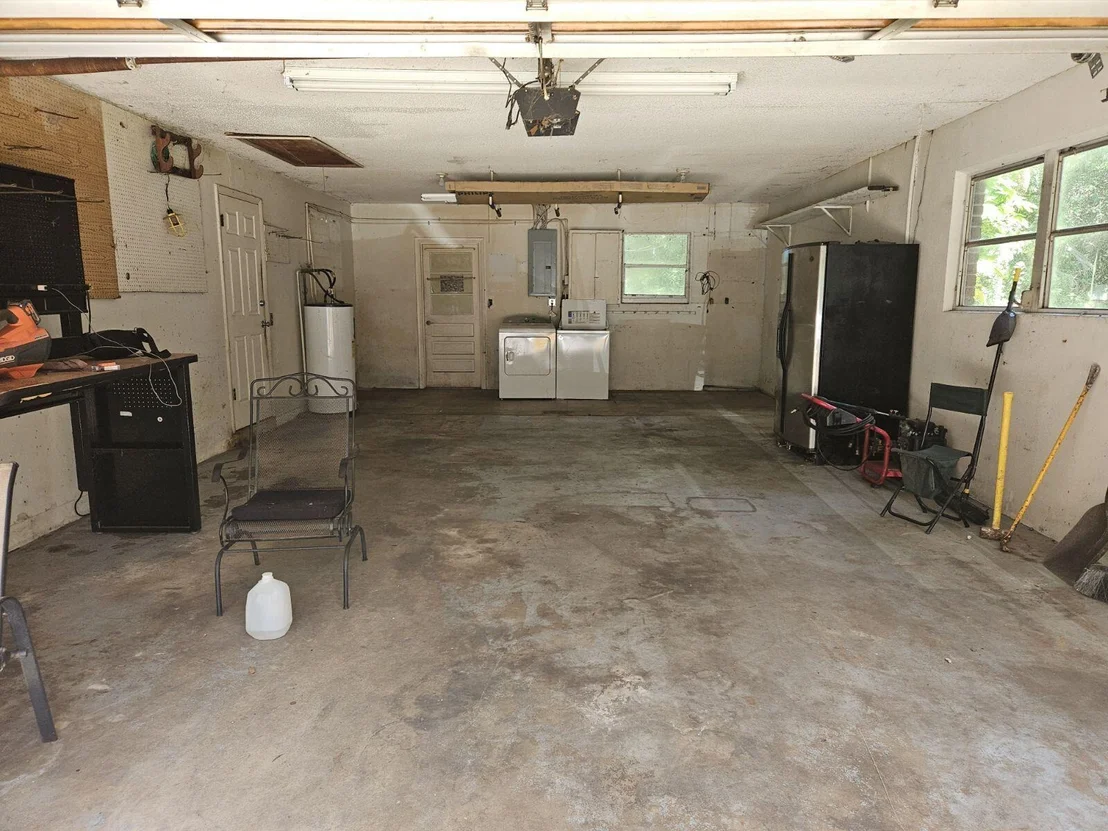 Photo of 953 Miller Lane