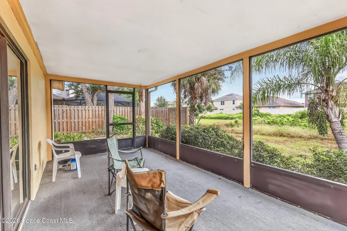 Photo of 2265 Hickory Drive