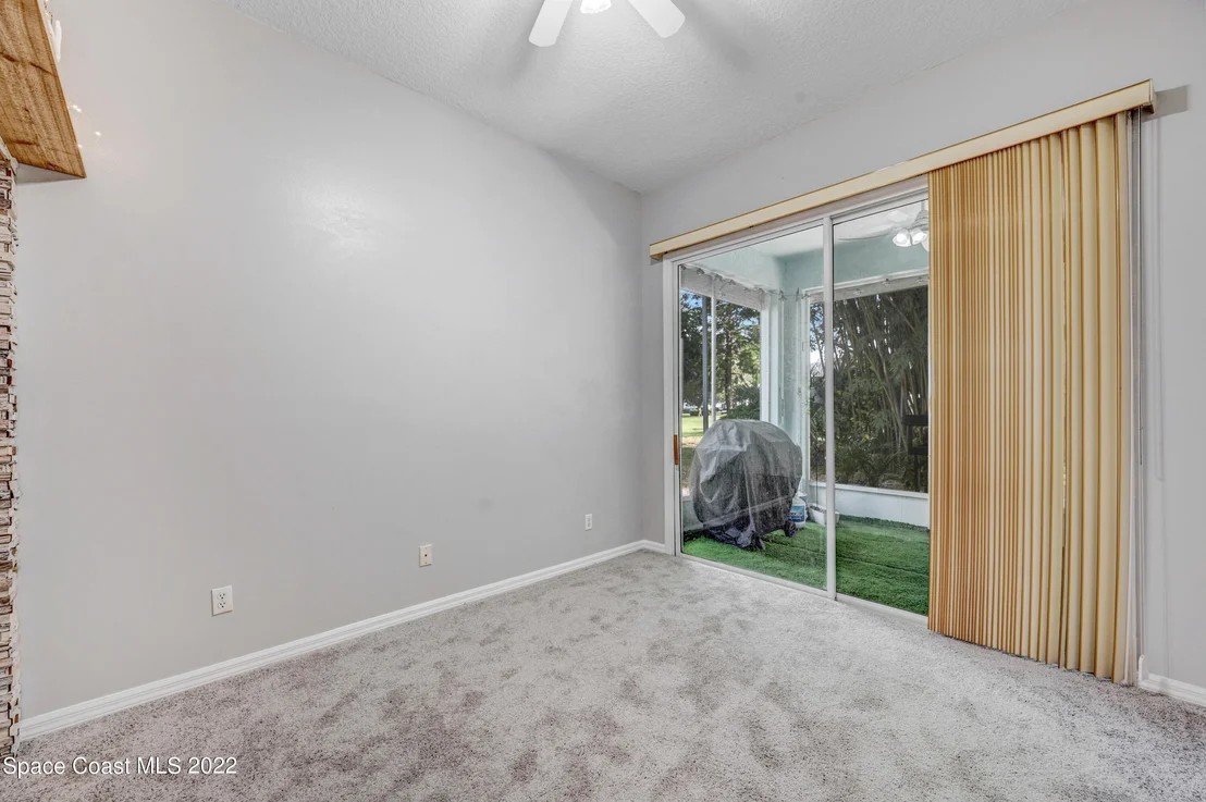 Photo of 852 Villa Drive