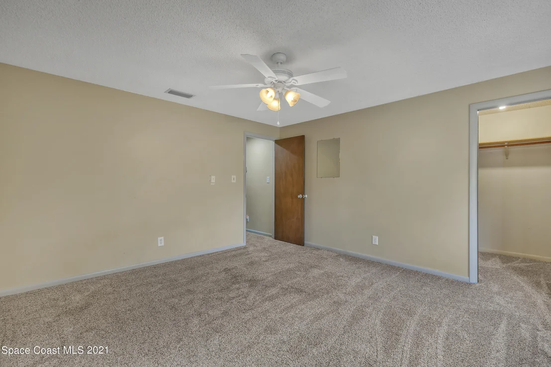 Photo of 2502 Meadow Lane
