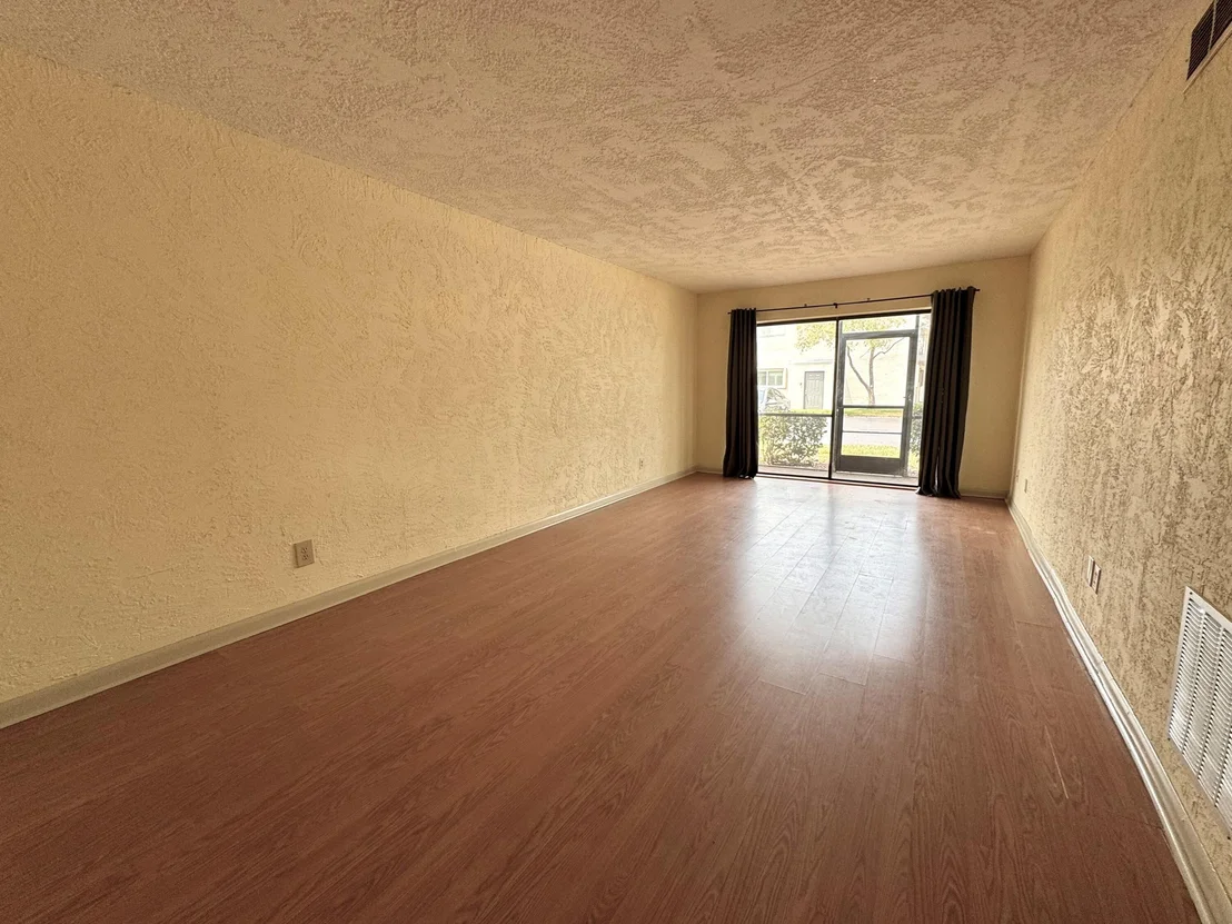 Photo of Unit 146 at 2935 Thrush Drive