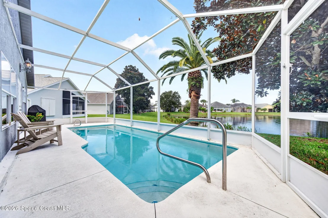 Photo of 2453 Addington Circle