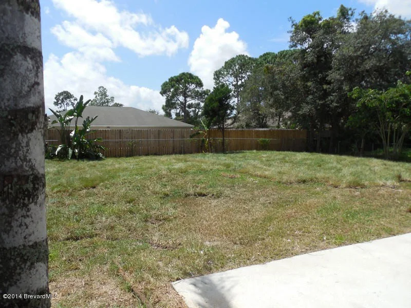 Photo of 6135 Banyan Street