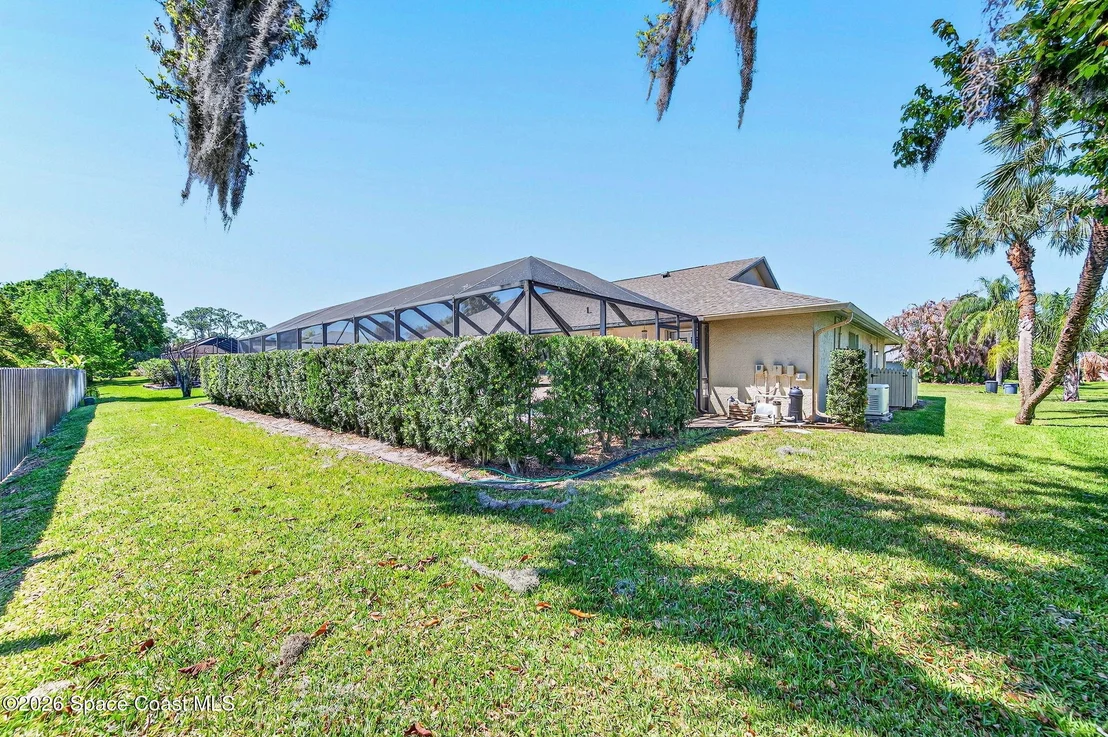 Photo of 1825 Fox Bay Drive