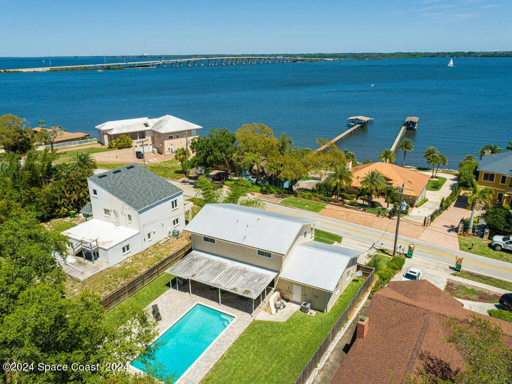 Photo of 2125 Indian River Drive