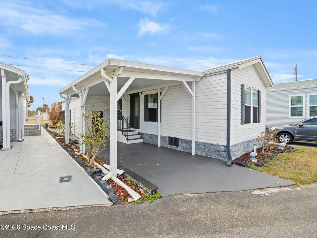 Photo of 417 Peace Lane