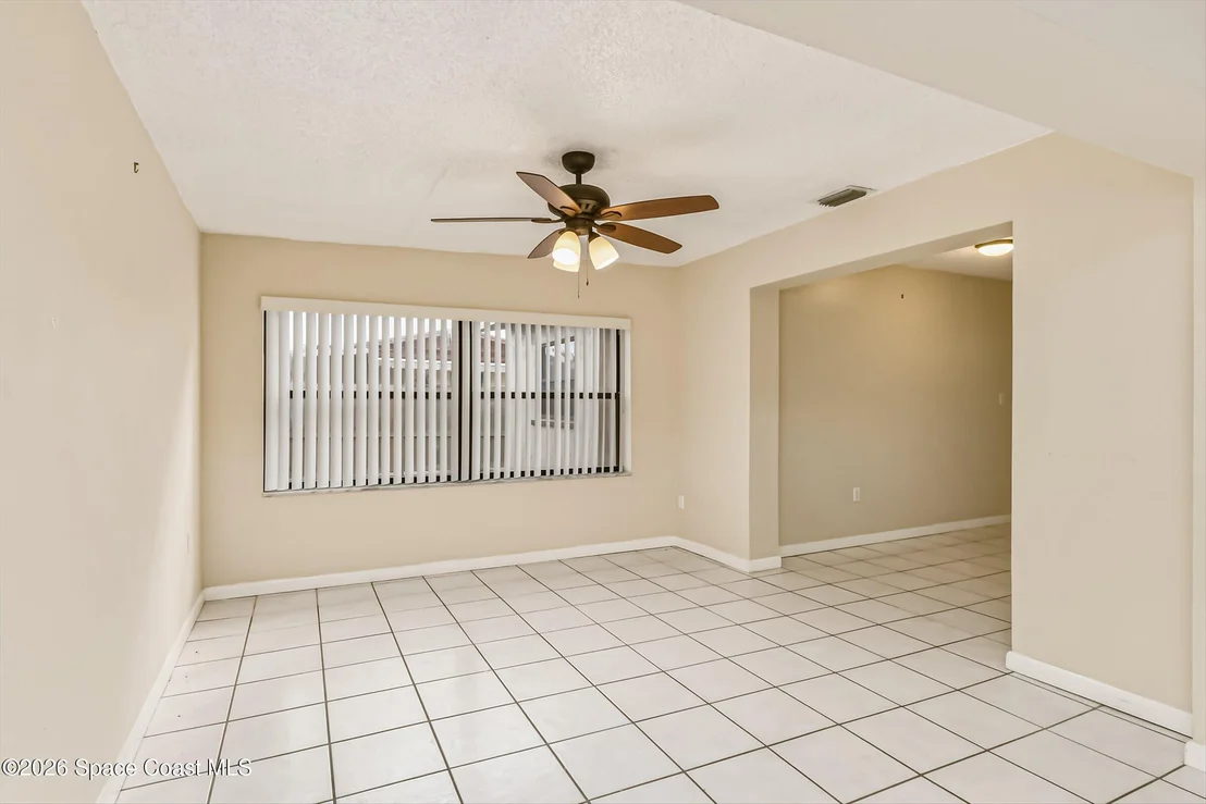 Photo of 545 Westminster Avenue