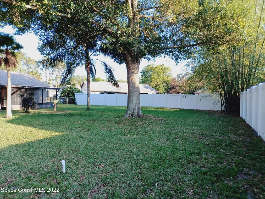 Photo of 5480 Flint Road