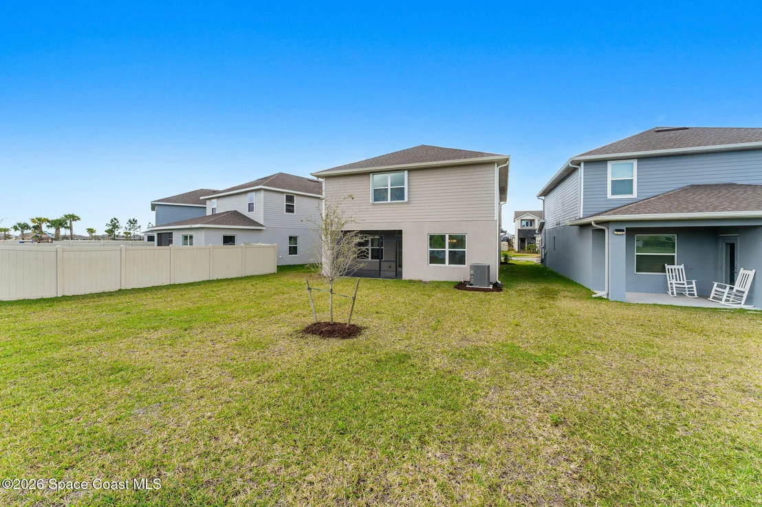 Photo of 1092 Canfield Circle SE