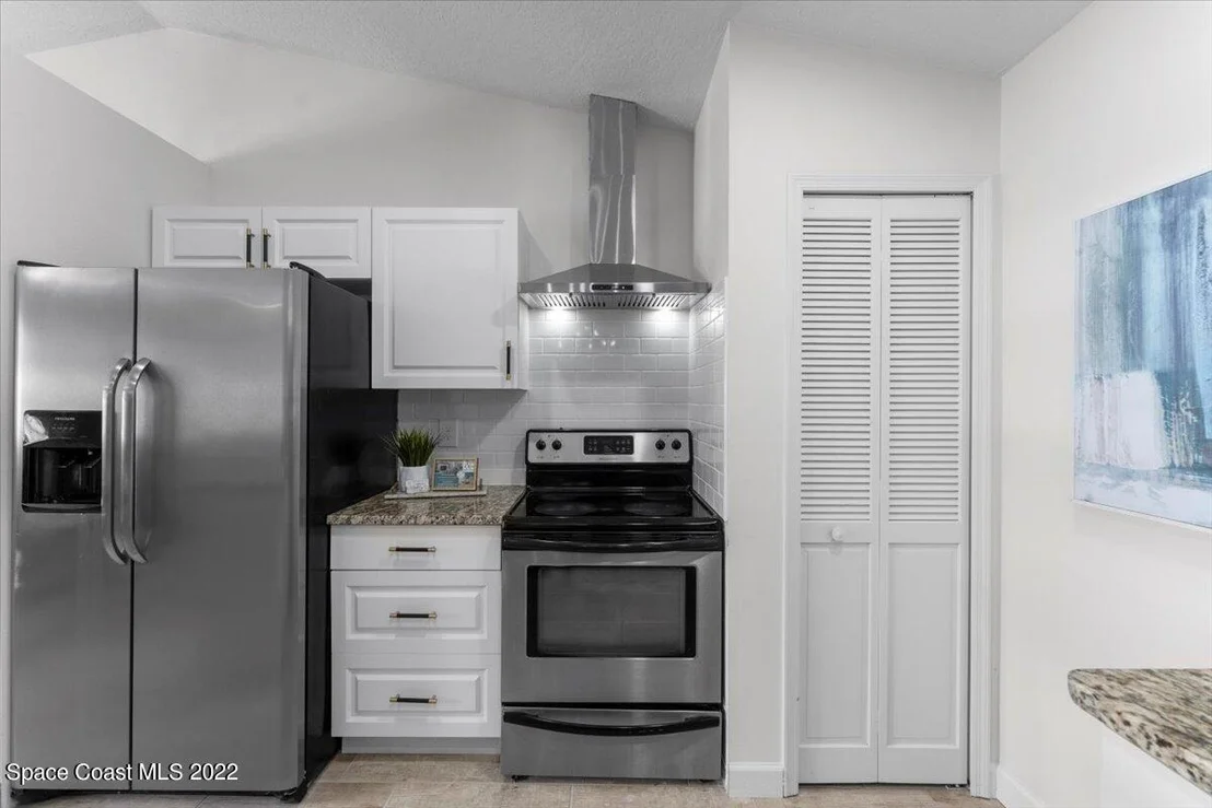 Photo of 6085 Balboa Street