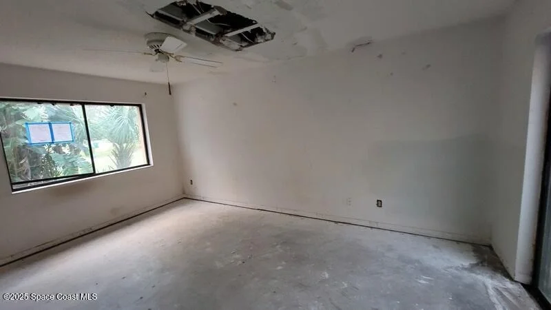 Photo of 443 Myrtlewood Road