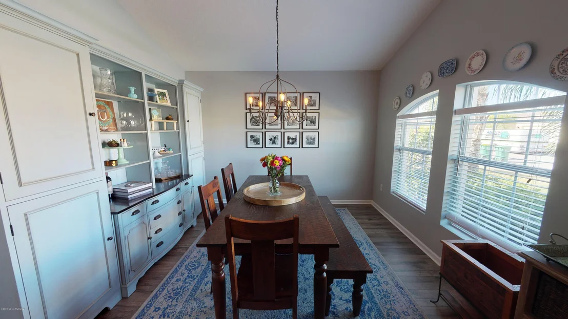 Photo of 1565 Litchfield Drive