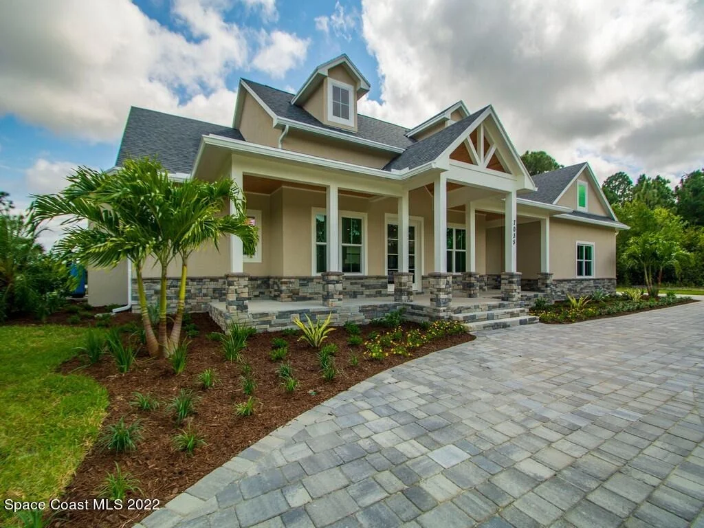 Photo of 7035 Indian River Boulevard