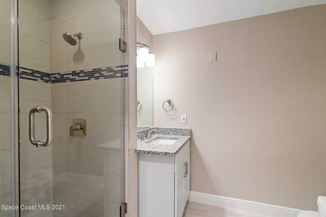 Photo of 1700 Loquat Drive