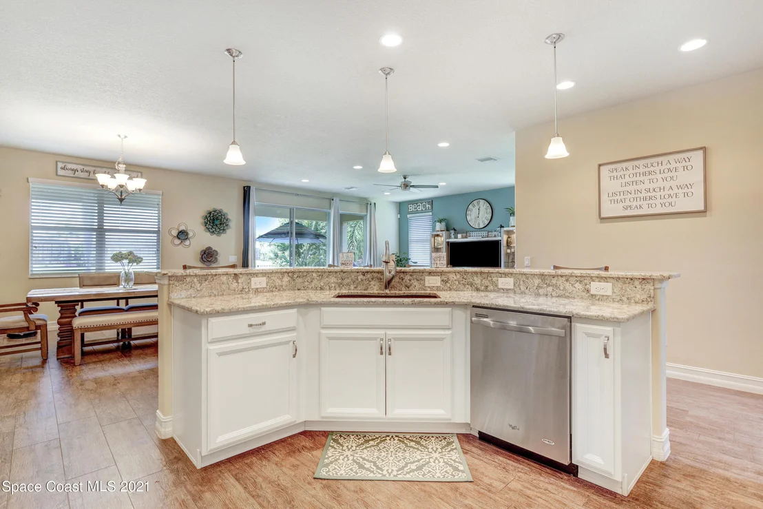Photo of 1342 Lemur Lane