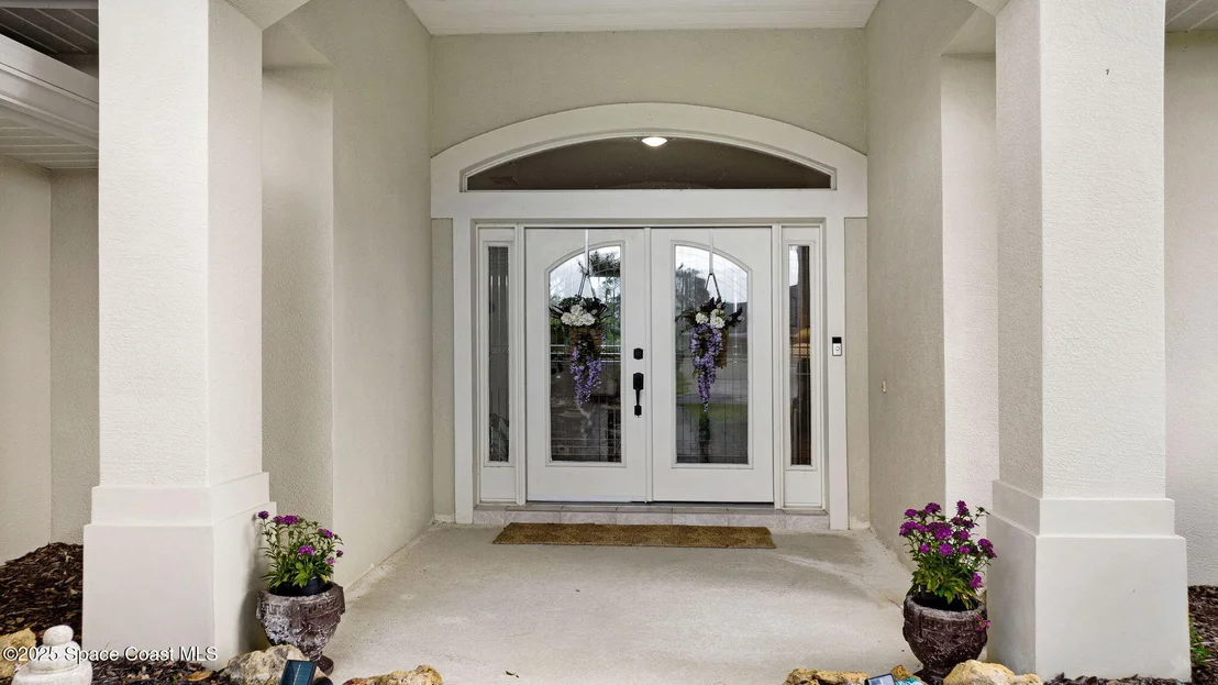 Photo of 5731 Herons Landing Drive