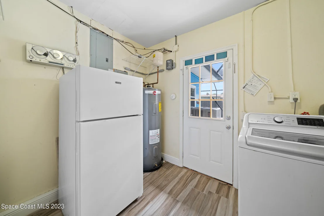 Photo of 275 Cinnamon Drive