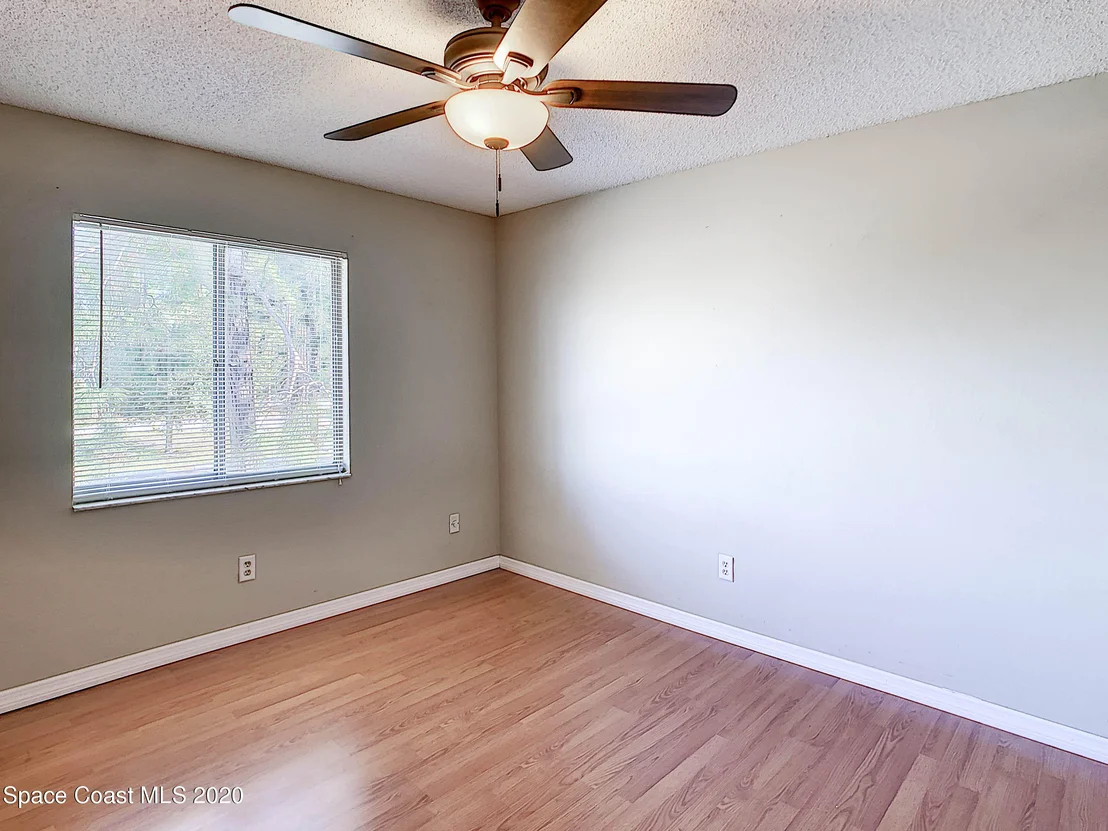 Photo of Unit 44 at 1882 Murrell Road
