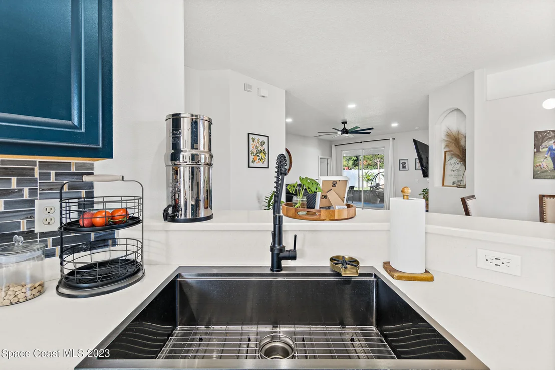 Photo of 362 Waterside Circle