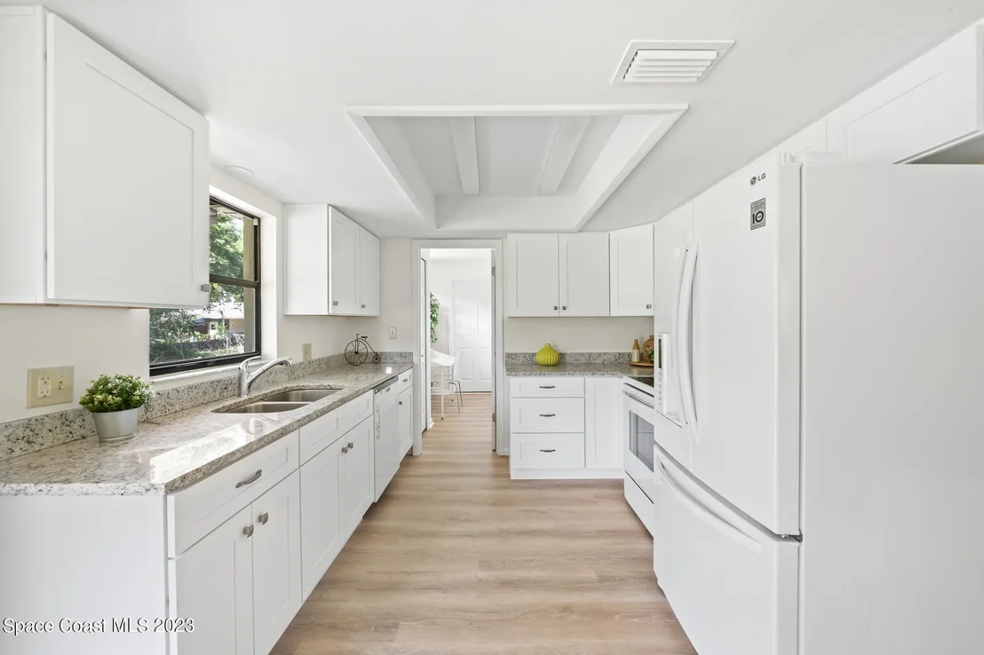 Photo of 5065 Bradbie Lane