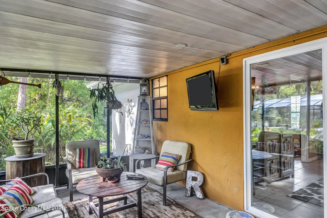 Photo of 2365 Homestead Lane
