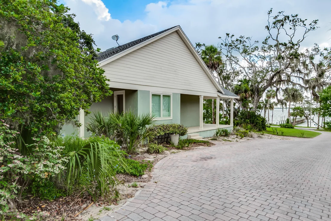 Photo of 3513 N Indian River Drive