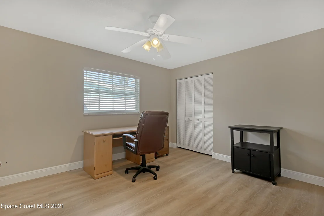 Photo of 444 Sparrow Drive