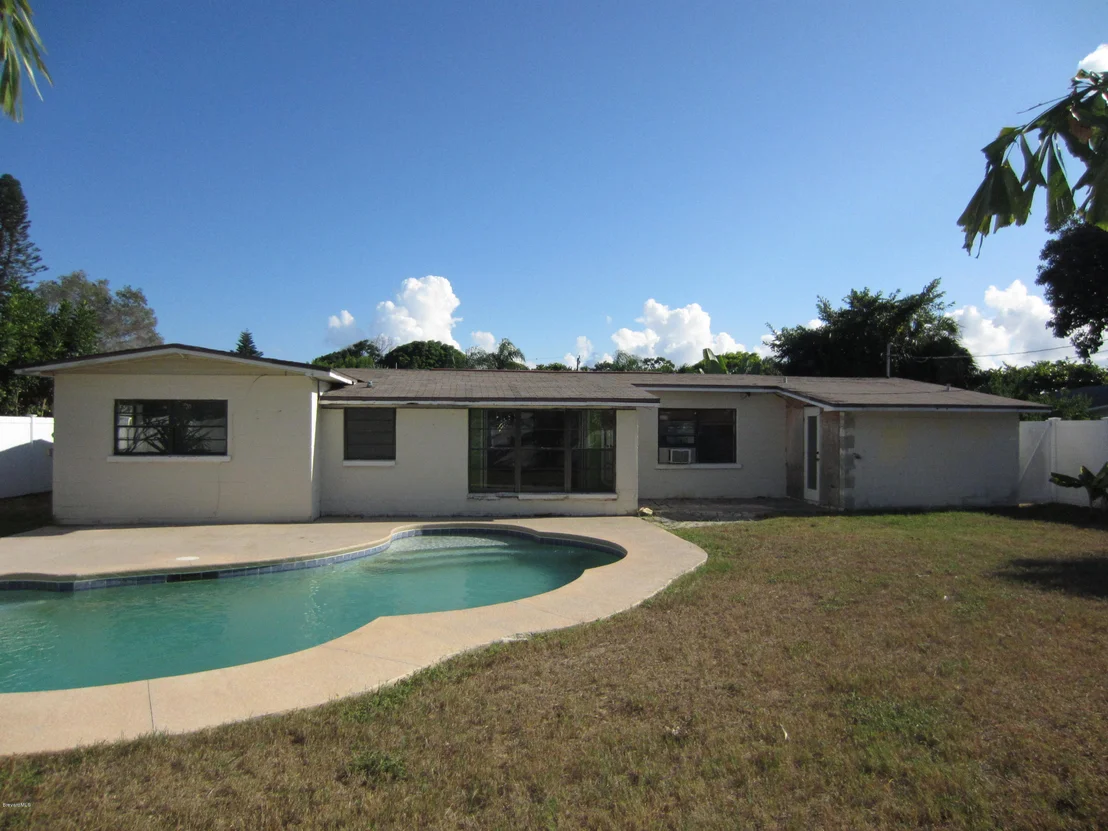 Photo of 240 Avenida De La