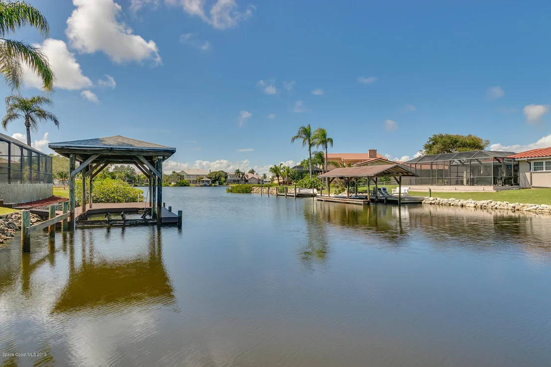 Photo of 492 Red Sail Way