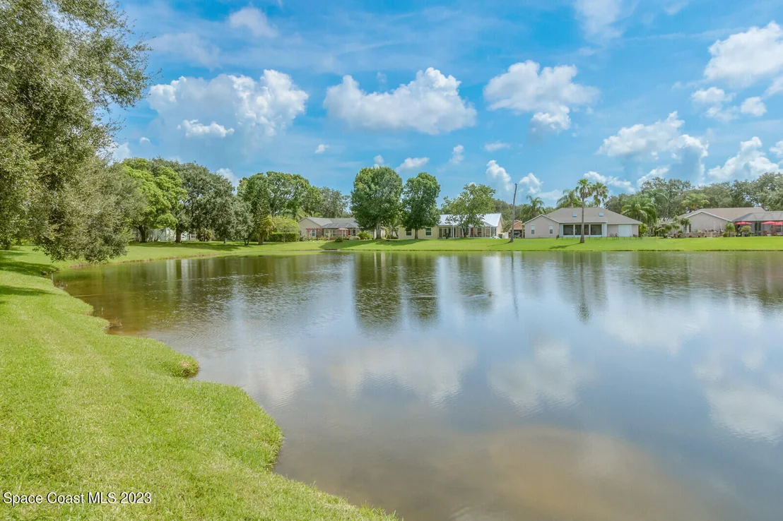 Photo of 3309 Lake View Circle