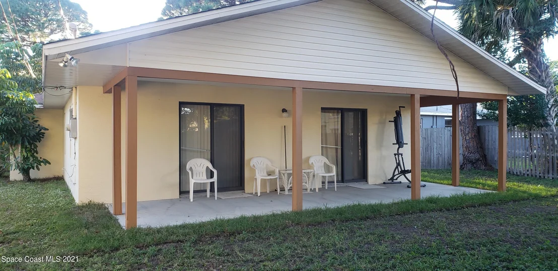 Photo of 128 Lagoon Avenue