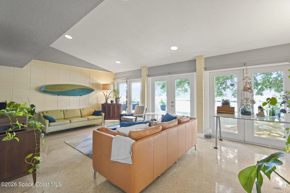 Photo of 514 Cocoa Isles Boulevard