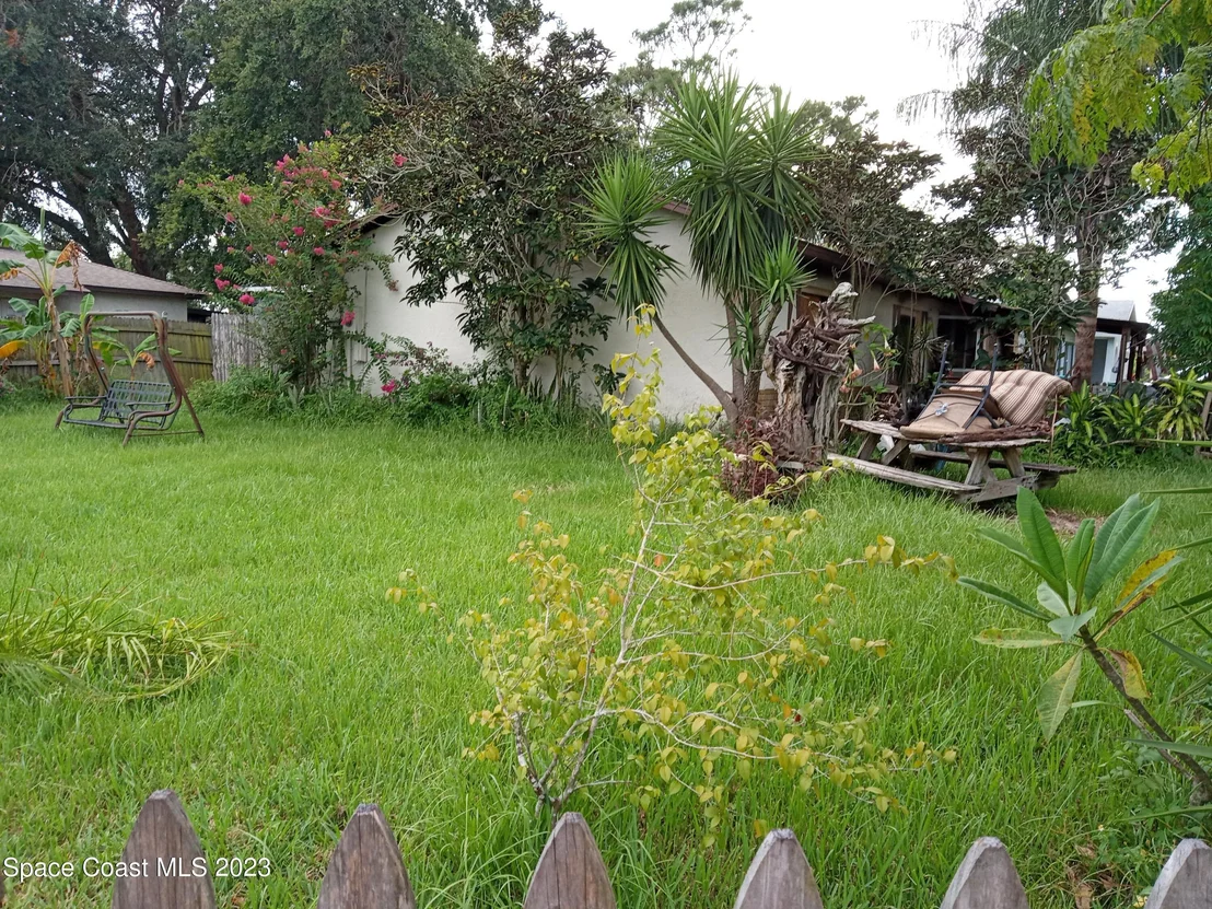 Photo of 3645 Longbow Road