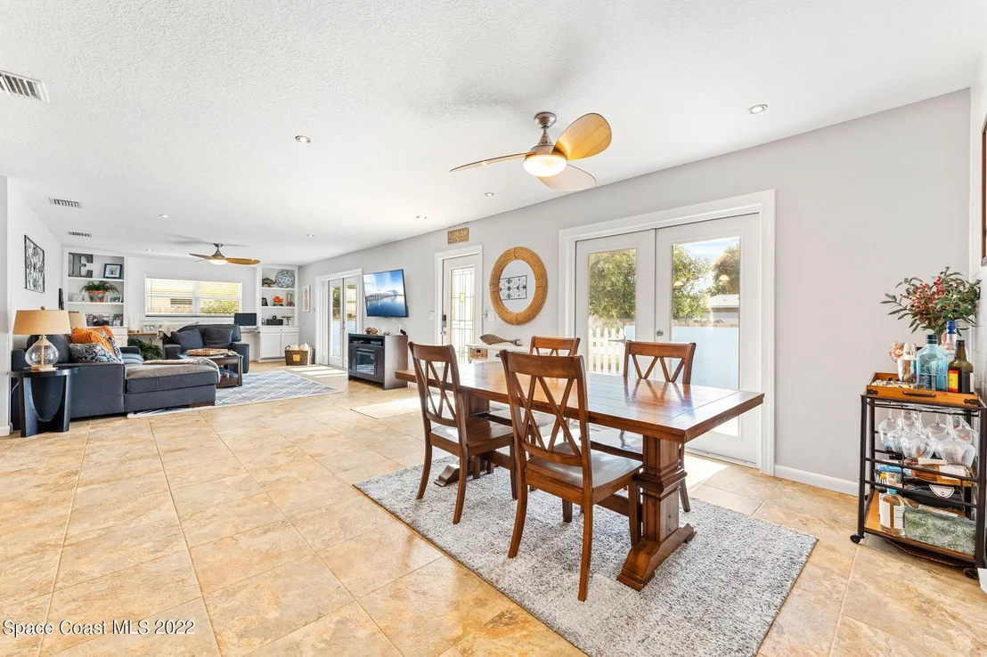 Photo of 220 Pineapple Street
