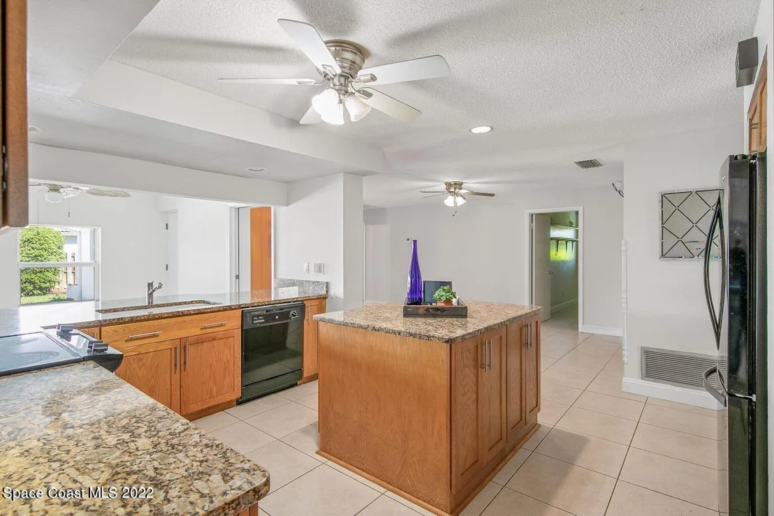 Photo of 304 Dorset Drive