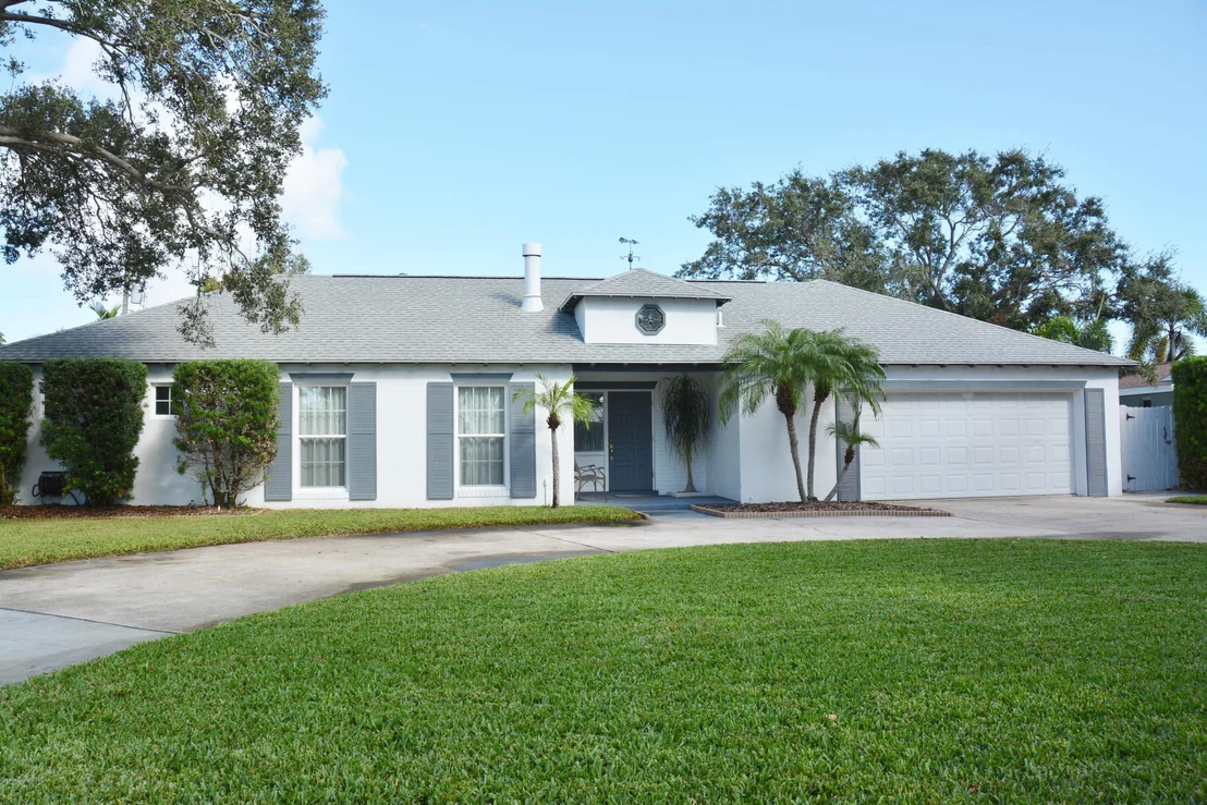 Photo of 740 Oak Ridge Drive