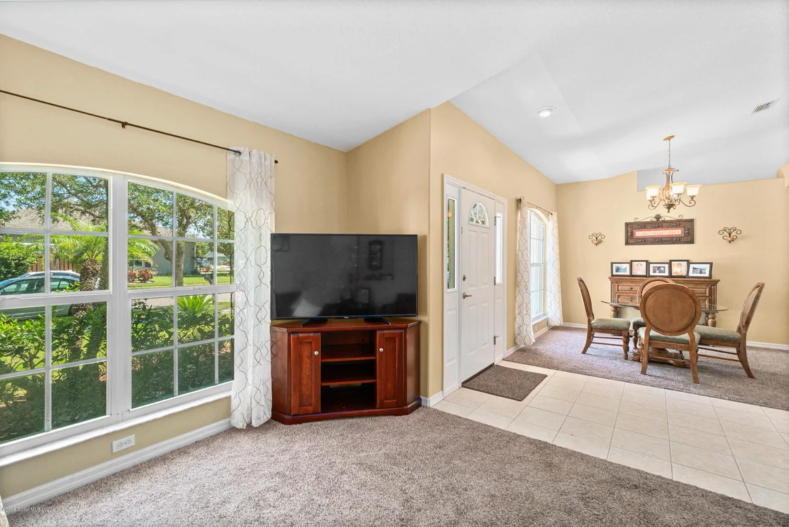 Photo of 4658 Alamanda Drive