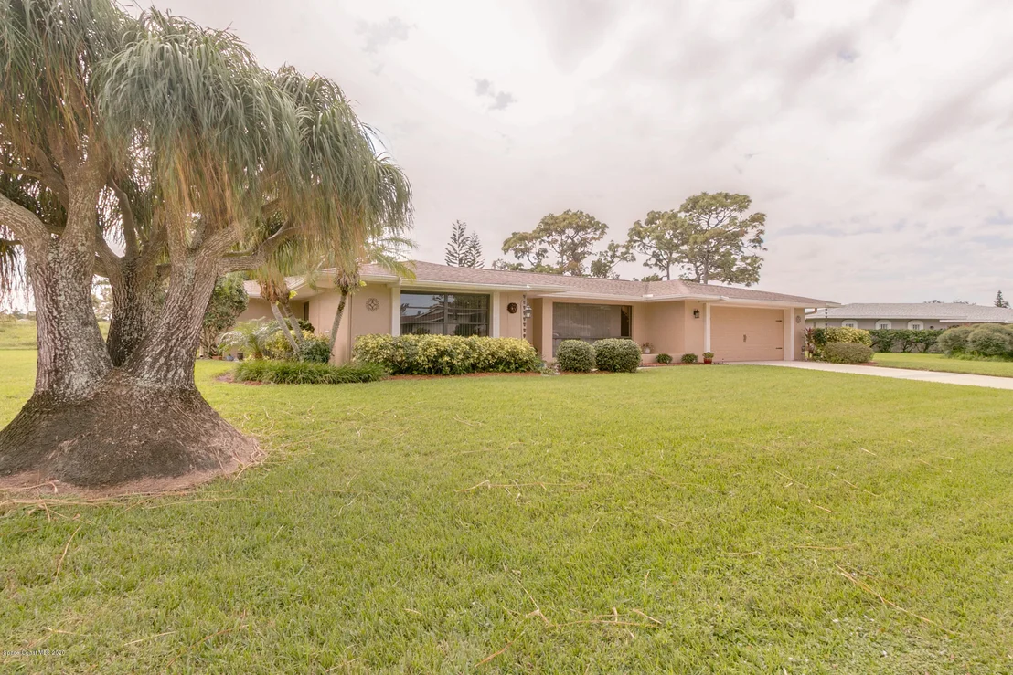 Photo of 1448 Scepter Court NE