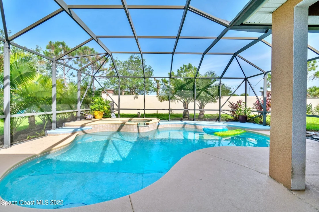 Photo of 5920 Rusack Drive