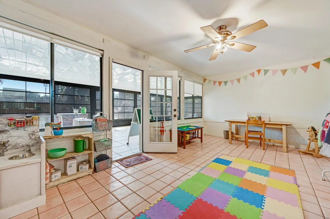 Photo of 556 Chestnut Street