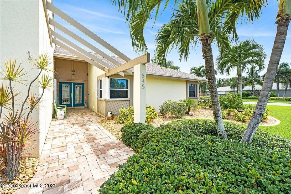 Photo of 545 Solitaire Palm Drive